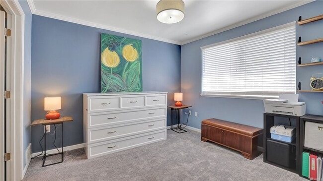 Building Photo - 2bd/2.5ba Kenmore Townhome