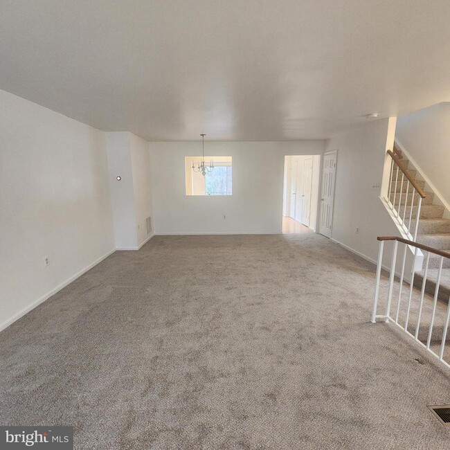 Building Photo - 7261 St Lucia Ct