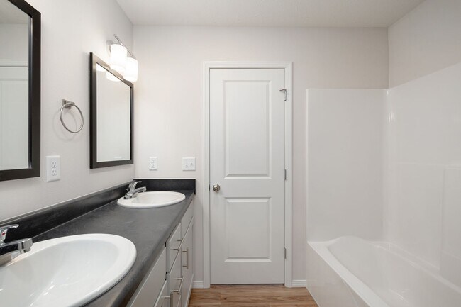 Building Photo - New Build- 2 Story Duplex in Westbury Gardens