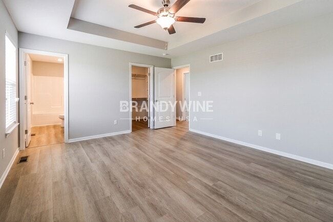 Building Photo - 14409 Oakland Ct