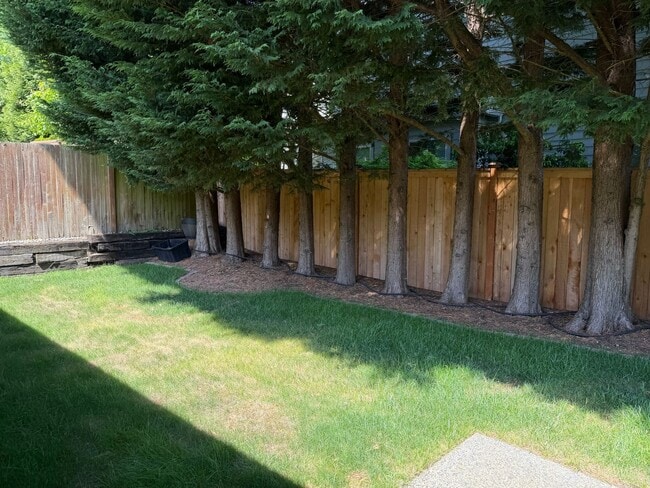 Building Photo - Everett 3 Bedroom Rambler