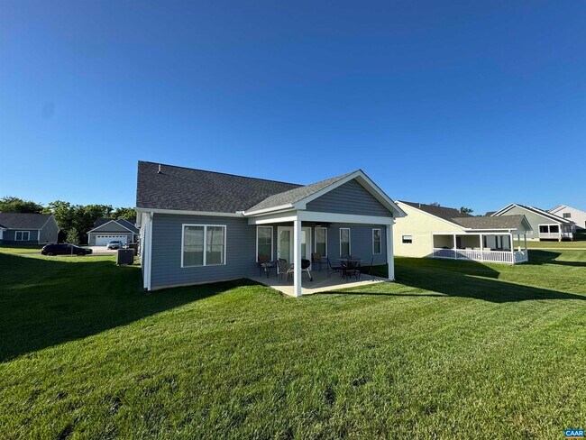 Building Photo - 179 Langley Dr