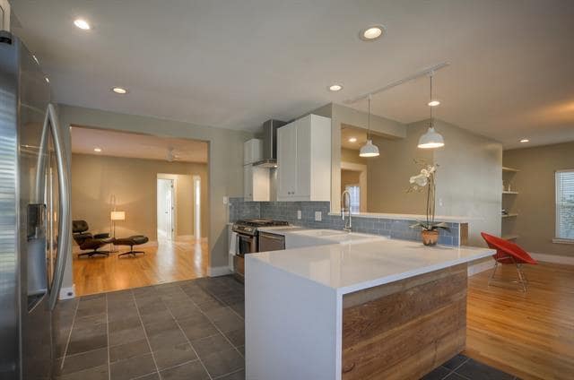 Building Photo - 5018 Homer St