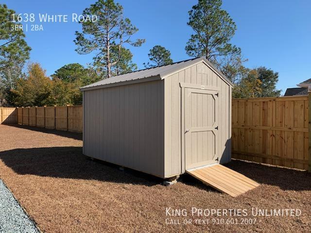 Building Photo - 1638 White Rd