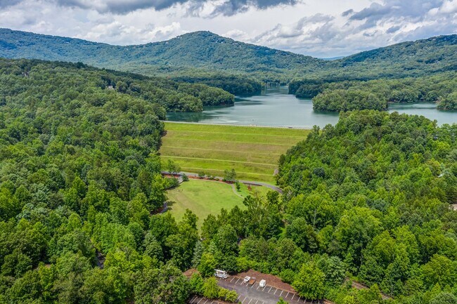 Building Photo - FULLY FURNISHED! Magnificent Panoramic Views!!