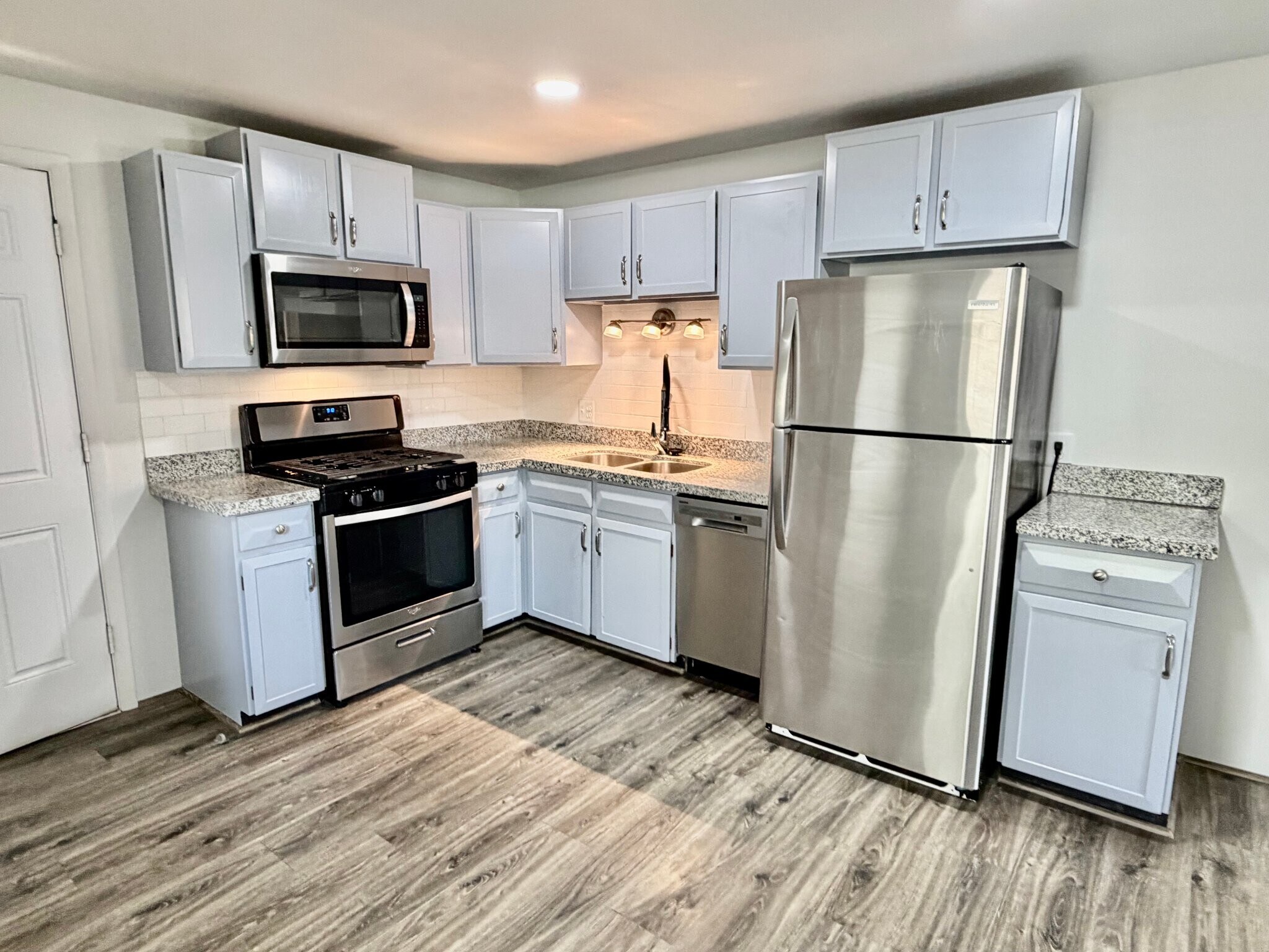 Building Photo - 3971 S 400 E