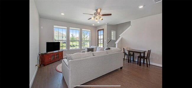 Building Photo - 18225 Crystal Knoll Dr