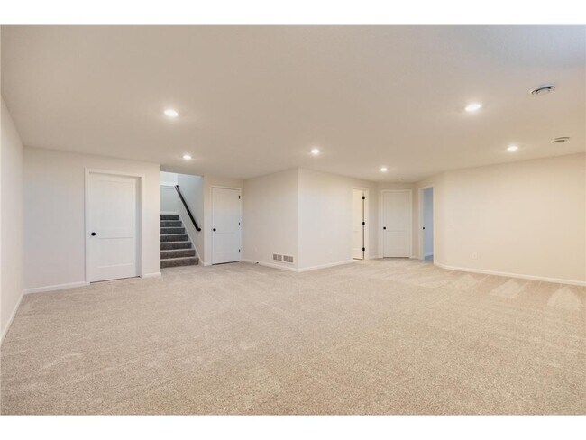 Building Photo - 10226 Arrowwood Path