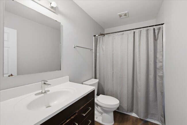 Building Photo - 3705 N Whittier Pl