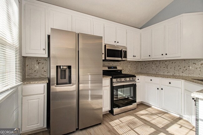 Building Photo - 703 Guide Post Ln