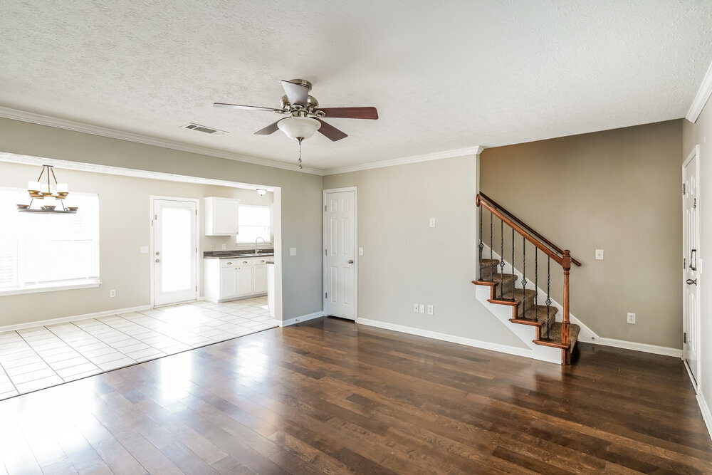 Building Photo - 2209 Dewey Dr