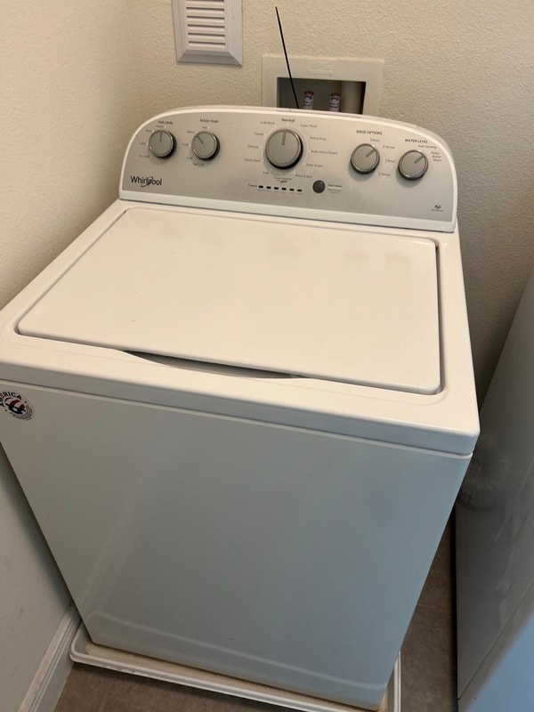 Building Photo - 8326 Bryce Canyon Ave