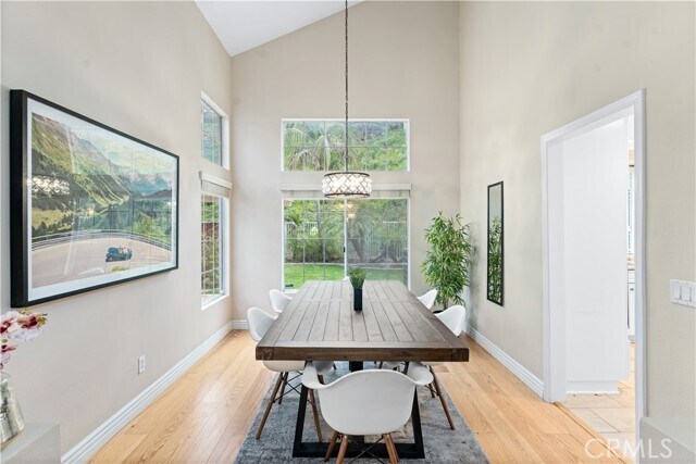 Building Photo - 1535 San Almada Rd