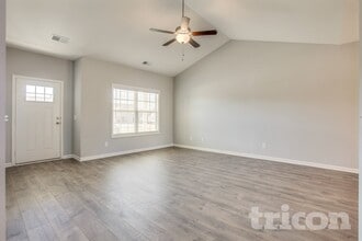 Building Photo - 738 W Coker Way