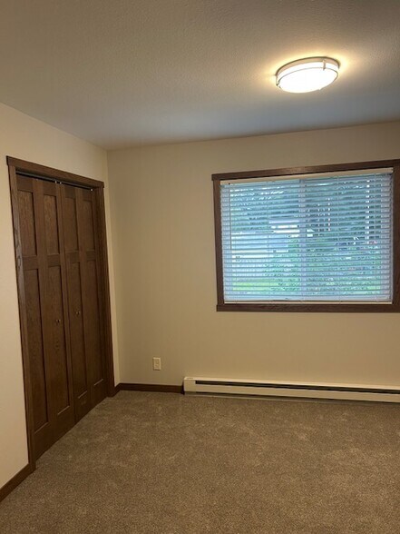 2nd Bedroom - 4815 W 5th St