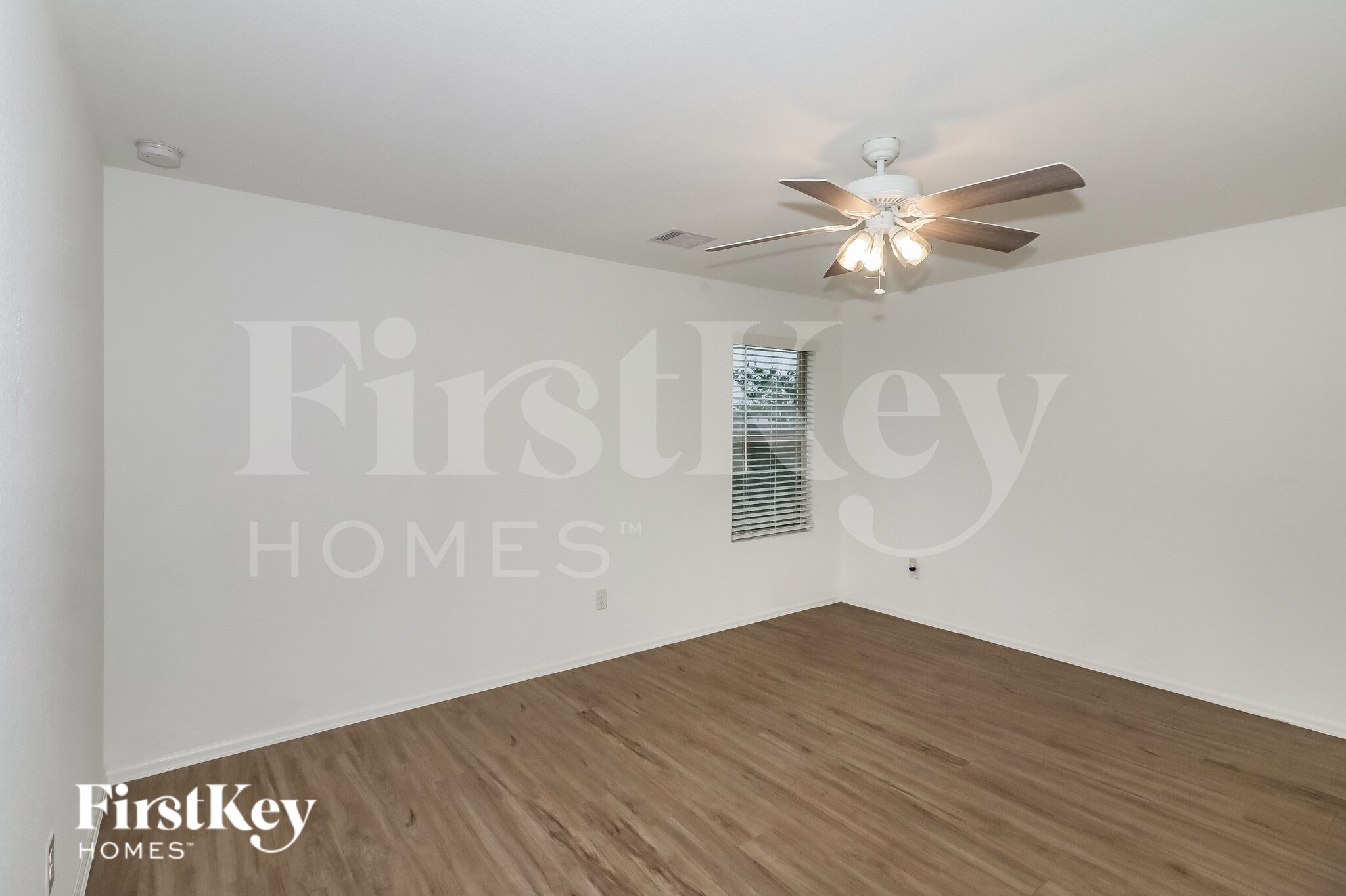 Building Photo - 3302 Aster Mdw Wy