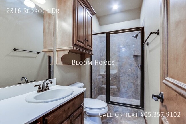 Building Photo - 2316 Redrock Dr