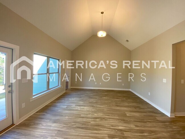 Building Photo - Home for Rent in Brookwood, AL! COMING SOO...