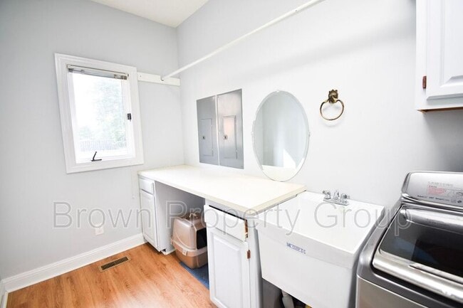 Building Photo - 5317 Calypso Ct