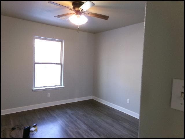 Building Photo - 266 Glenna Ln