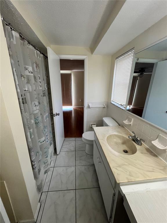 Building Photo - 7403 Populus Dr