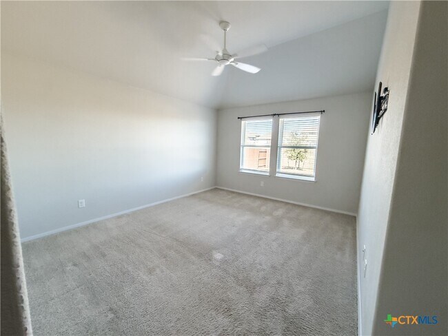 Building Photo - 139 Lyndon Dr