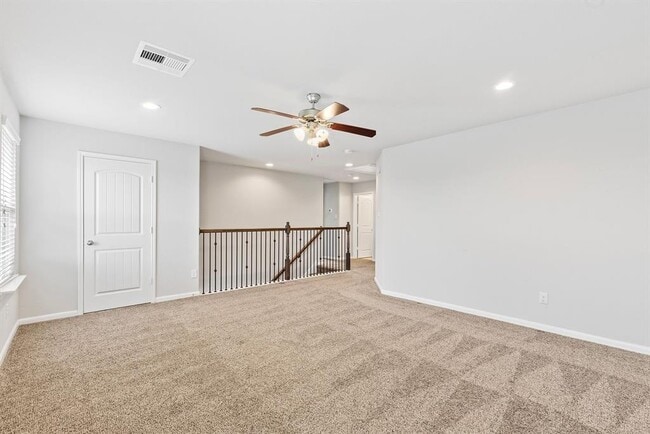 Building Photo - 12123 Parade Park Pl