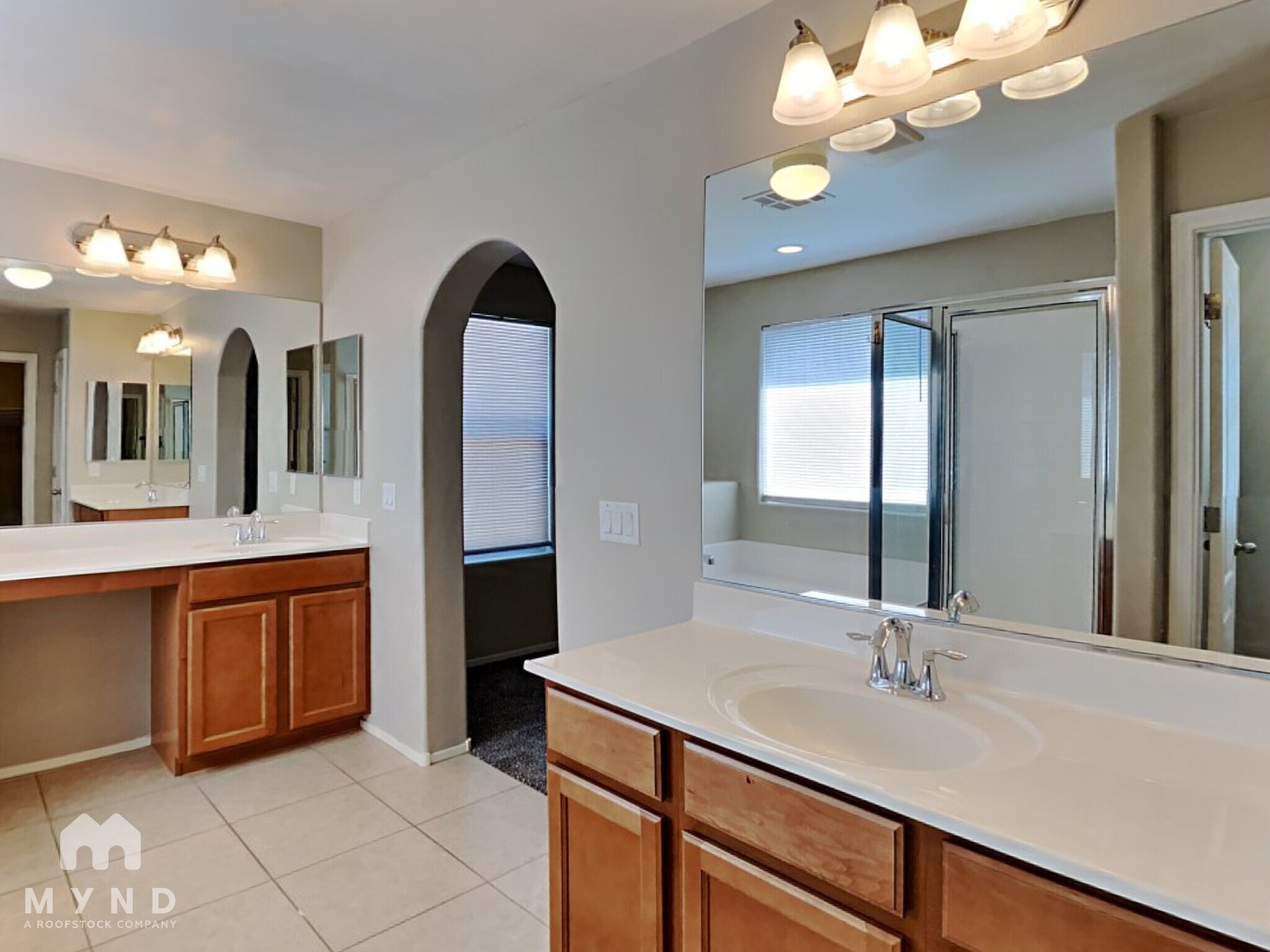 Building Photo - 8041 San Mateo St