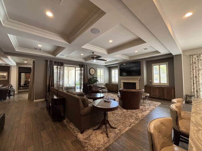 Building Photo - 81 Navarra Canyon Ct