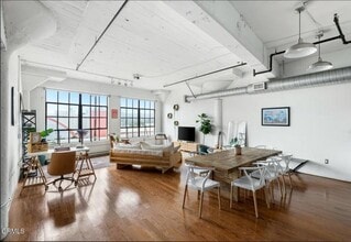 Building Photo - 200 N San Fernando Rd