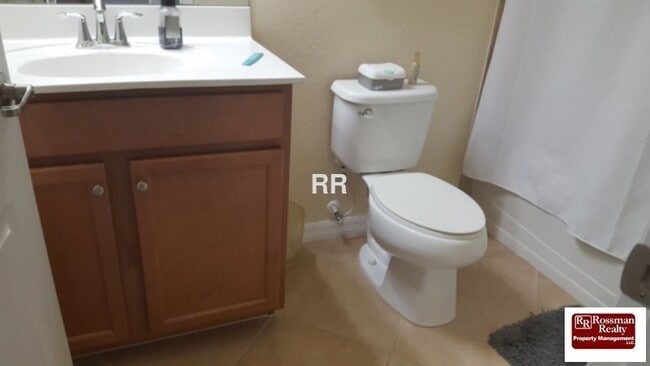 Building Photo - 11294 Red Bluff Ln