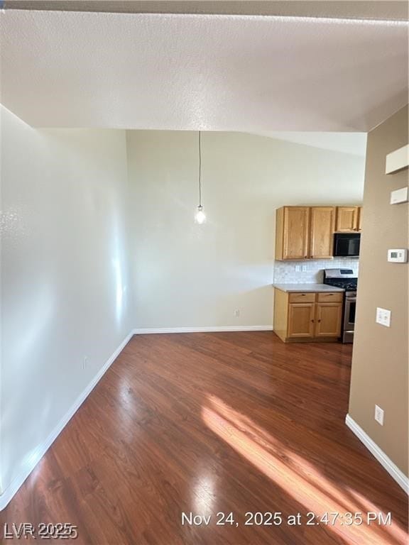 Building Photo - 7450 S Eastern Ave