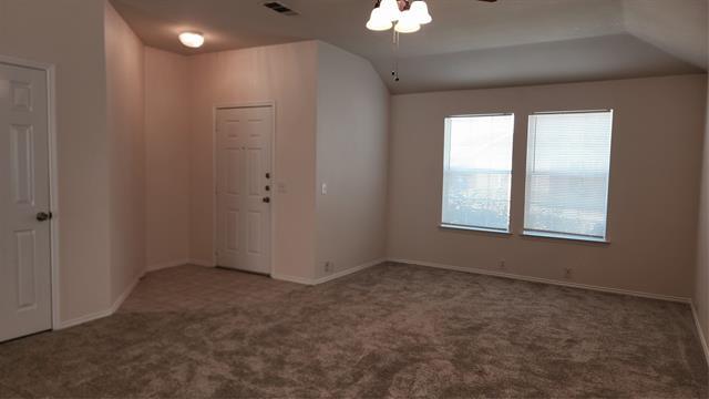 Building Photo - 3003 Elderberry Dr