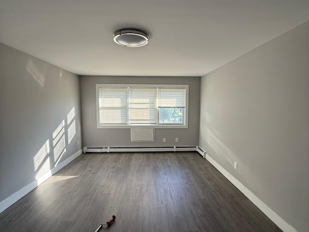 Building Photo - 431 Park Ave