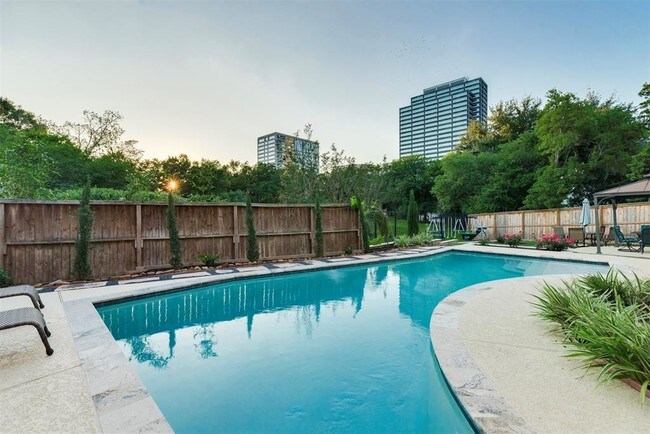 Building Photo - 702 Windbreak Trail