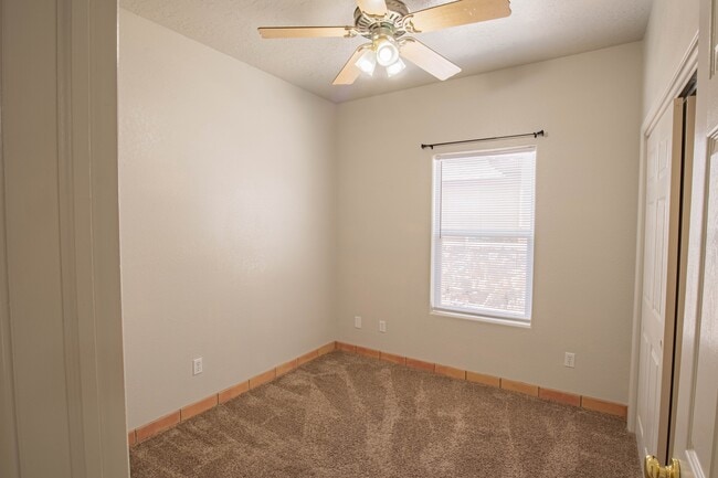 Building Photo - 2656 Bearcat Dr