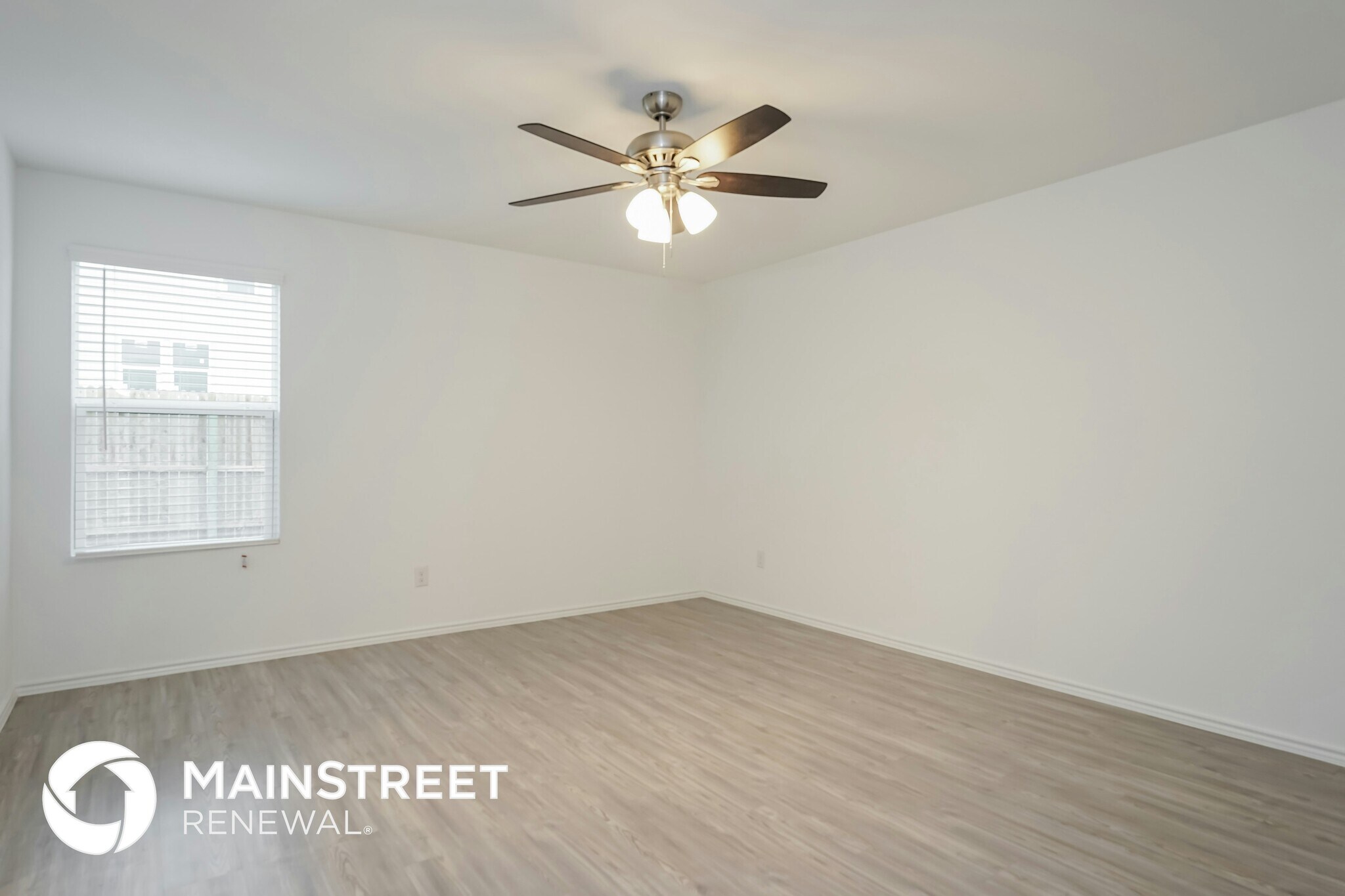 Building Photo - 13827 Goat Cv