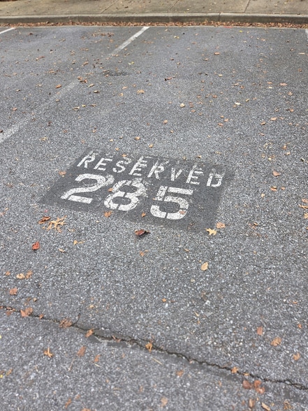 Building Photo - 4604 Deepwood Ct