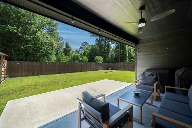 Building Photo - 31302 Raleigh Creek Dr