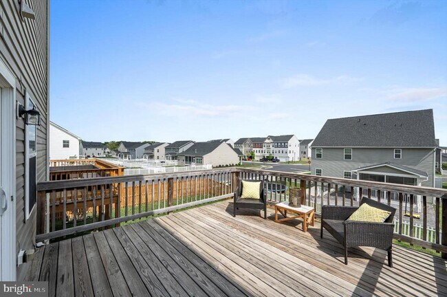 Building Photo - 203 Starry Way Dr