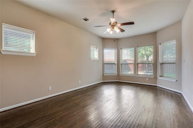Building Photo - 5804 Silverton Ave
