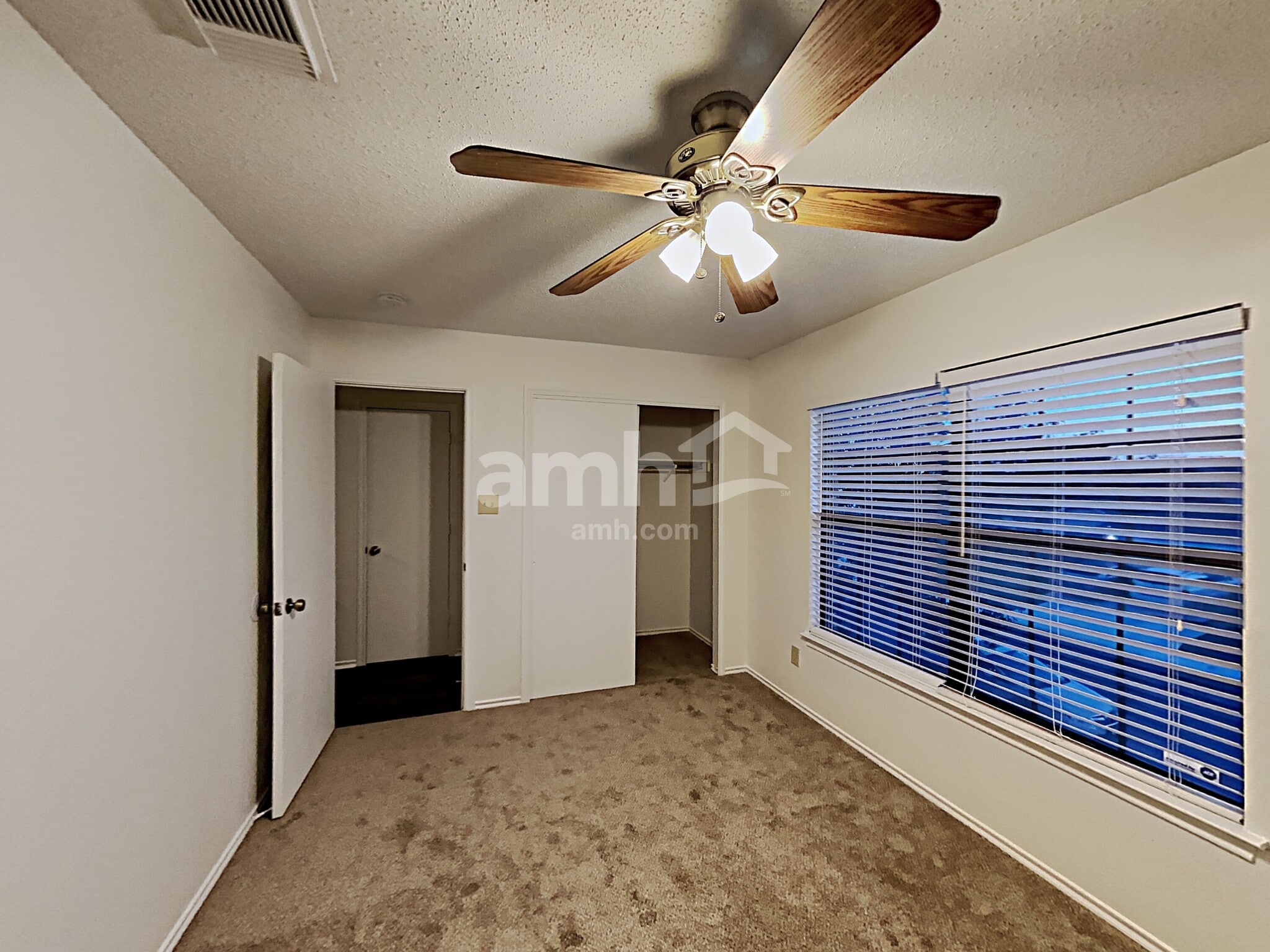 Building Photo - 8334 Tavern Pt