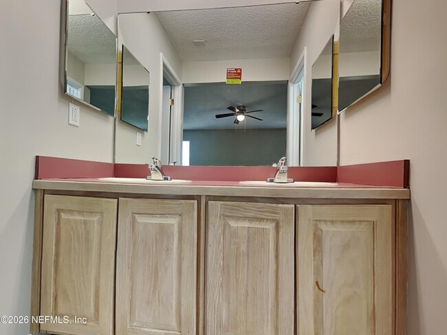 Building Photo - 8148 Coralberry Ln W