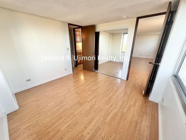 Building Photo - prsq1202