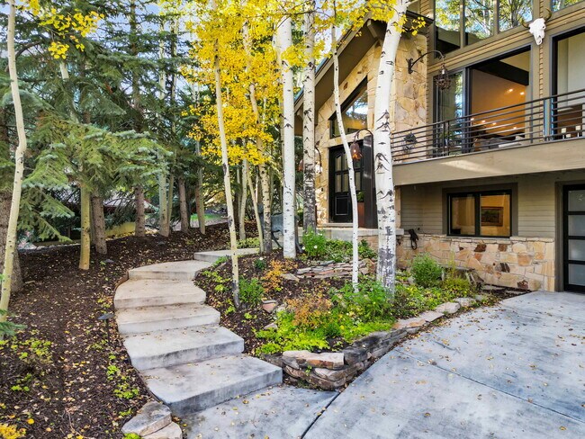 Building Photo - 3075 Snow Cloud Cir