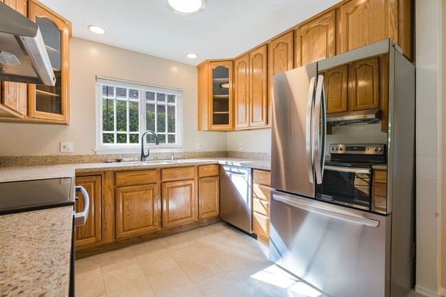 Building Photo - Sunnyvale West House FOR RENT - $4,500/mo