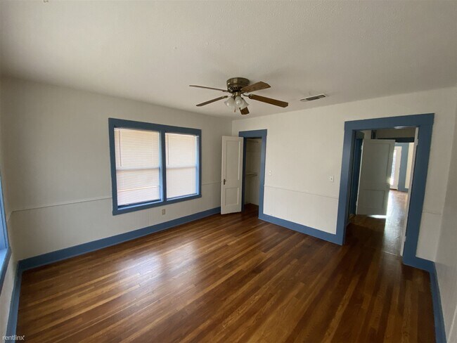 Building Photo - 2 br, 1 bath House - 3723 Fountain Terrace A