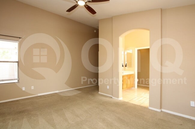 Building Photo - 10234 E Javelina Ave