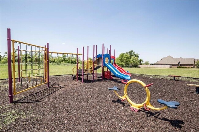 Building Photo - 14316 Limestone Ln