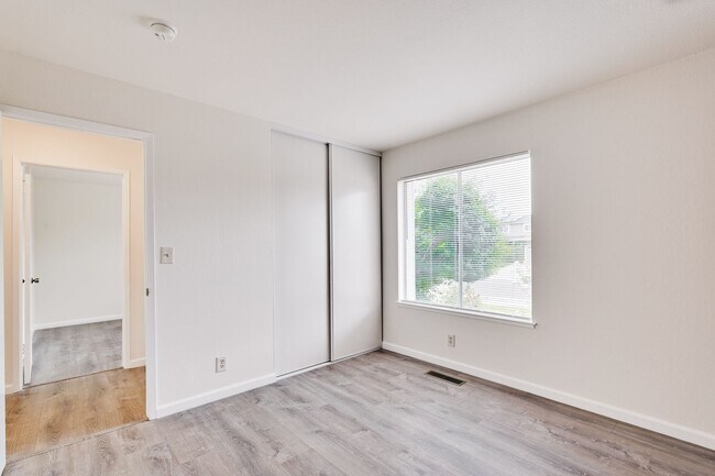 Building Photo - 3 BEDROOM 2 BATH House in Branham-Jarvis Neighborhood